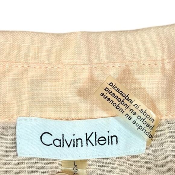 Calvin Klein Peach Button Up Blouse, Size L - Picture 4 of 7